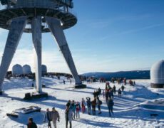 Brocken (1142 m), DEU:
Der Brocken - ein freier Berg. Farbbildband von Hansjoerg Hoerseljau.
Nationalpark, Harz, Brocken, Mittelgebirge, Bildband, Zeitgeschichte
© Hansjoerg Hoerseljau